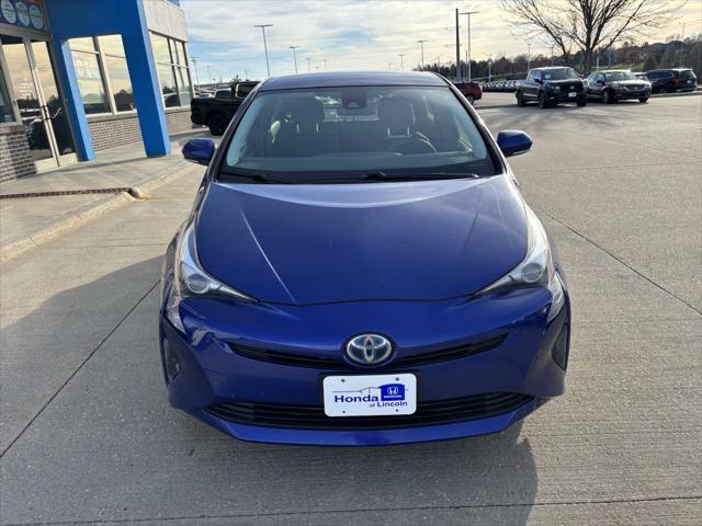 2017 toyota prius two