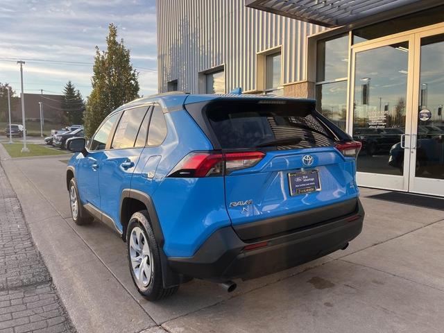 2019 toyota rav4 le
