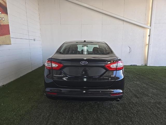 2014 ford fusion se