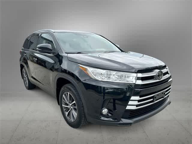 2019 toyota highlander xle