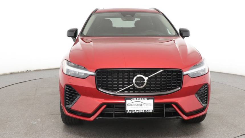 2023 volvo xc60 recharge t8 ultimate dark theme