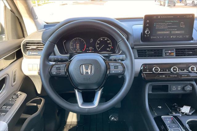 2025 honda pilot touring 8-passenger