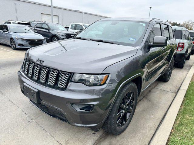 2017 jeep grand cherokee altitude