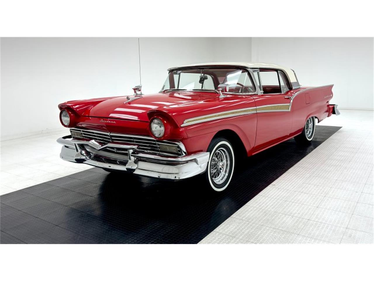 1957 ford fairlane 500