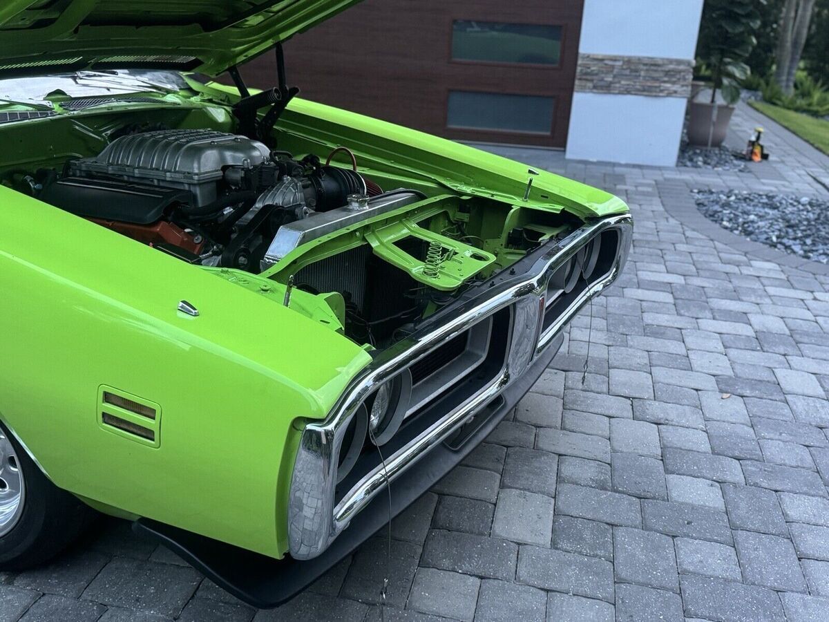 1971 dodge charger coupe green super bee
