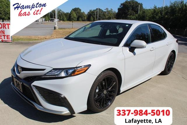 2023 toyota camry xse