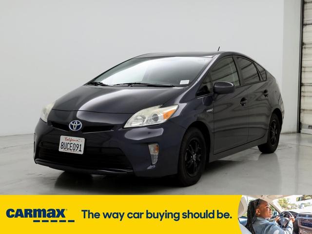 2013 toyota prius three