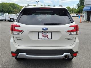 2021 Subaru Forester touring