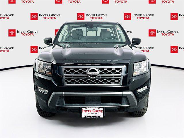 2022 nissan frontier sv