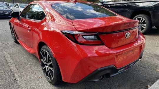 2023 Toyota GR86 base
