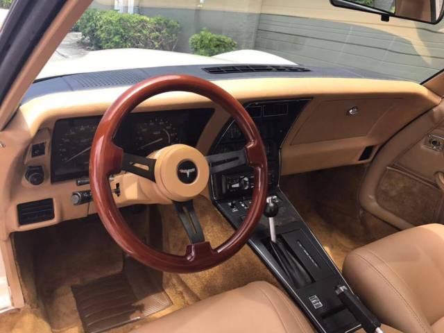 chevrolet corvette 1981 350 v8