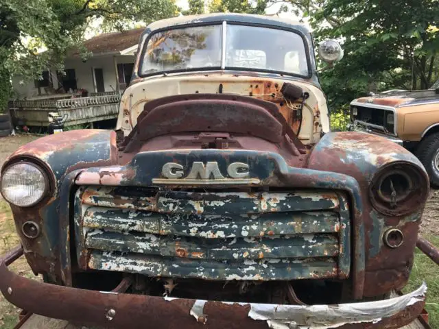 1951 truck. 5 window cab/spotlight