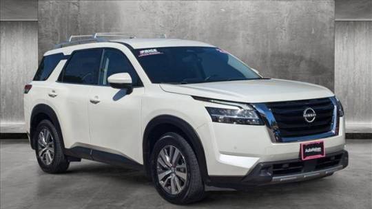 2022 nissan pathfinder sl