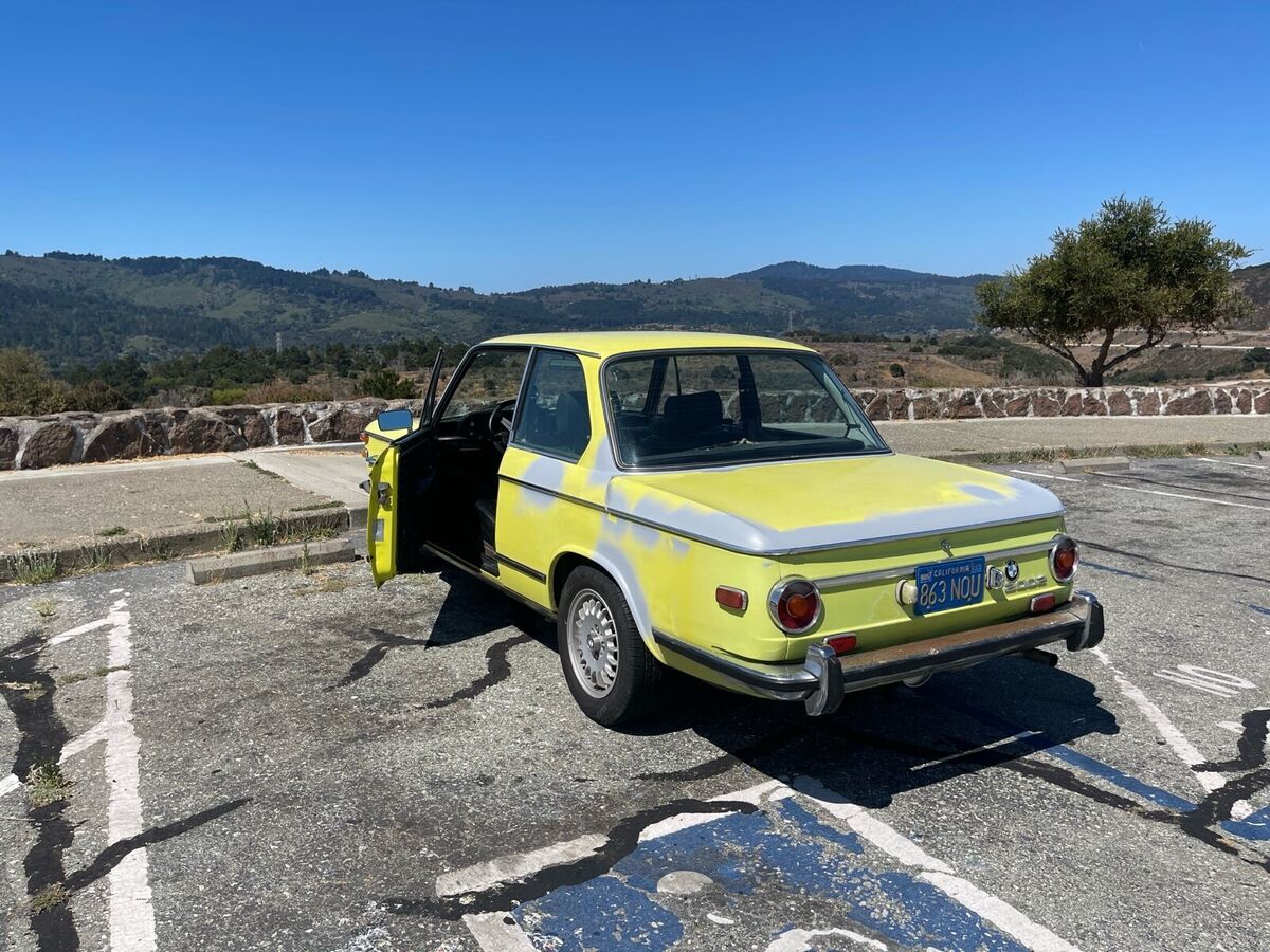 1973 bmw 2002 sedan yellow base
