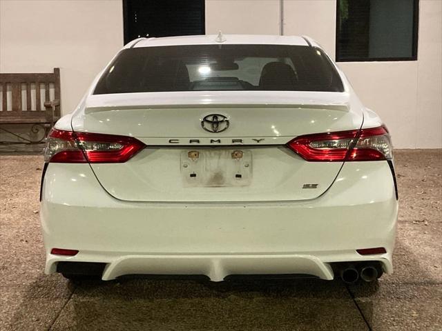 2019 toyota camry se