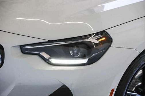 2024 bmw 230