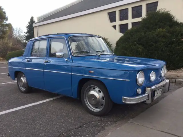 1966 renault r8 1100