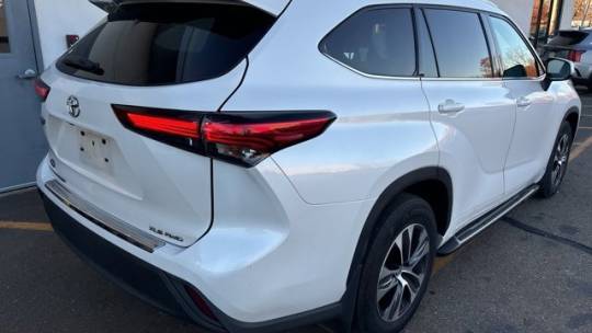 2021 Toyota Highlander
