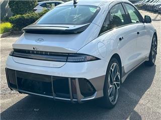 2025 Hyundai IONIQ 6 limited
