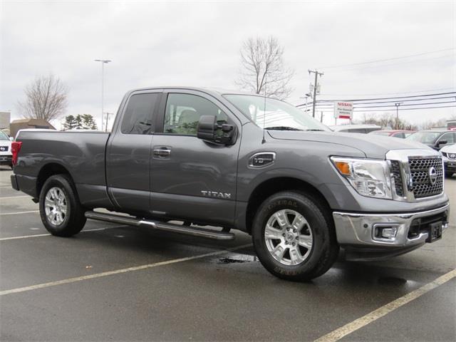 2017 nissan titan sv 4x4 sv 4dr king cab for sale in middletown, connecticut