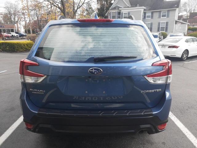 2021 subaru forester