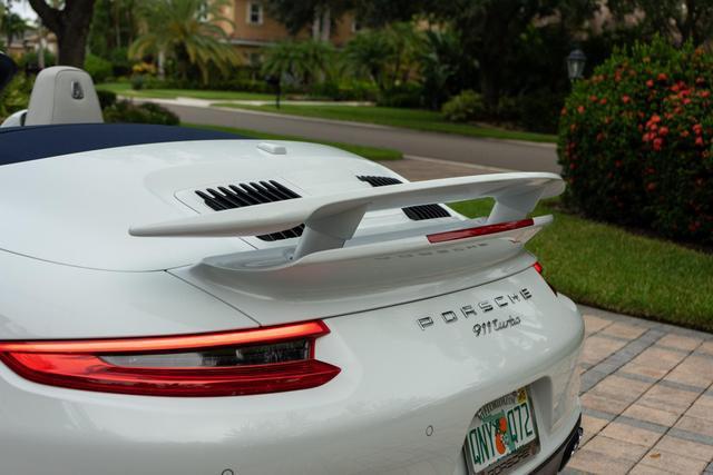 2019 porsche 911 turbo