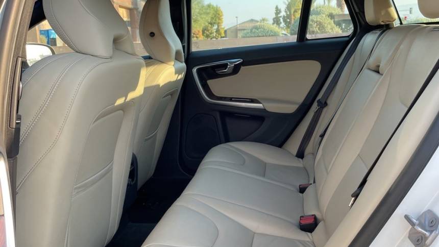 2015 volvo v60 t5 drive-e premier