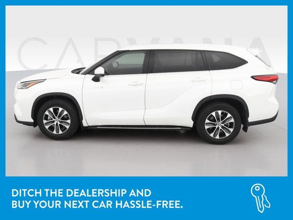 2021 toyota highlander hybrid in dulles, virginia