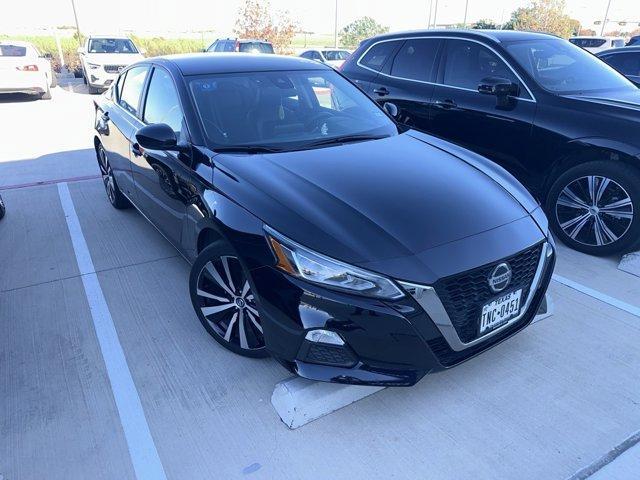 2022 nissan altima 2.5 sr
