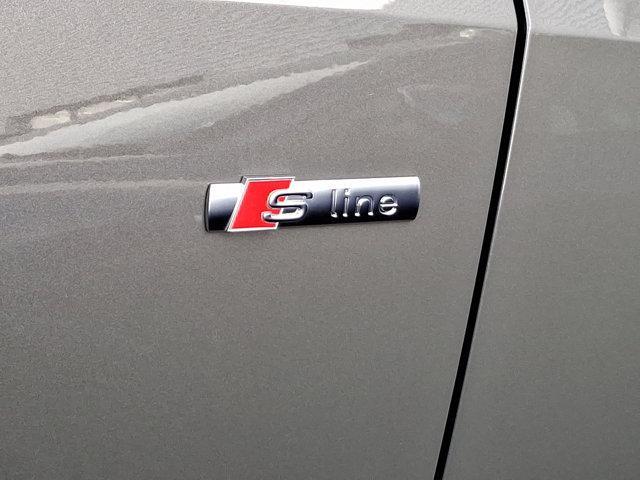 2024 audi q3 45 s line premium