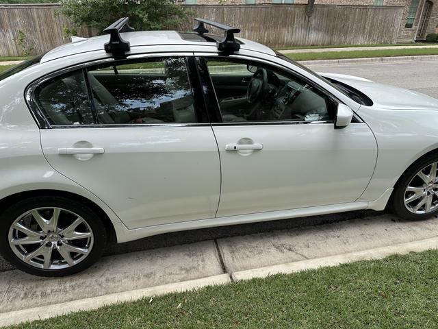 2010 infiniti g37 x