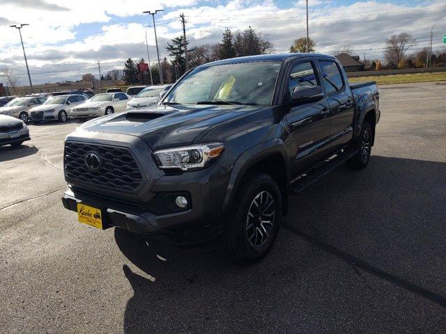 2023 toyota tacoma trd sport