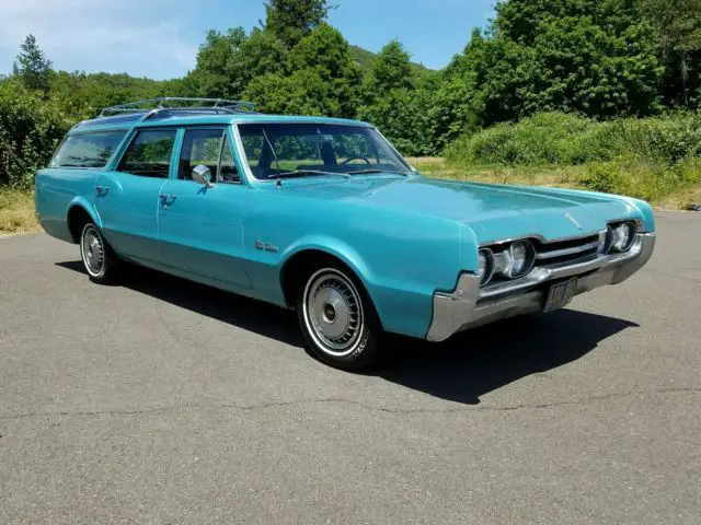 original 1967 oldsmobile vista cruiser wagon "survivor"
