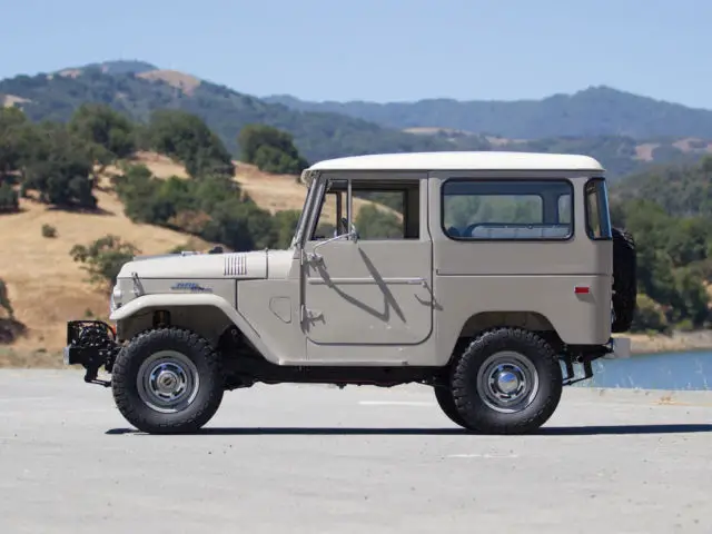 1968 toyota fj40 land cruiser
