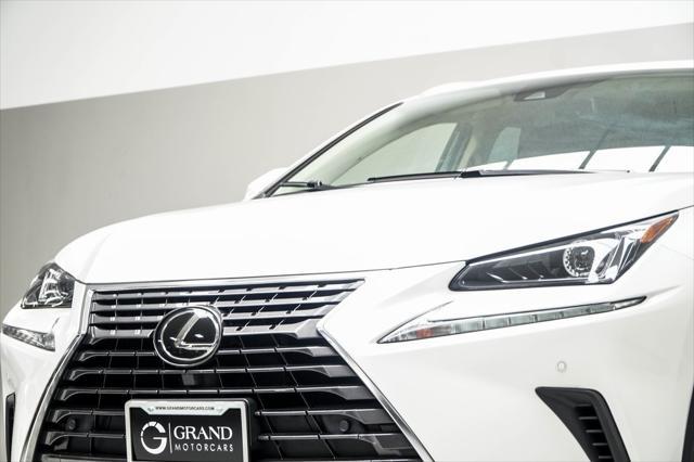 2021 lexus nx 300 base