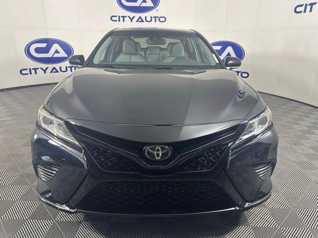 2019 toyota camry l