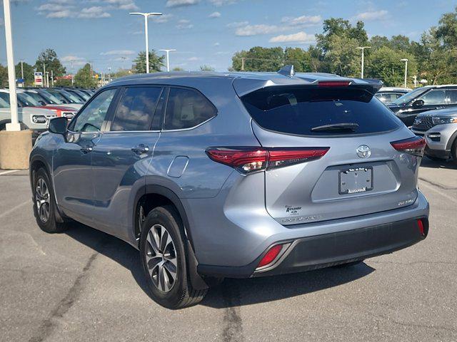 2023 toyota highlander xle