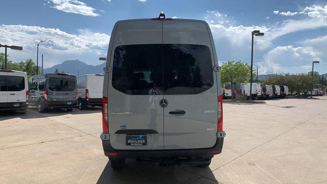 2023 mercedes-benz sprinter 2500 standard roof