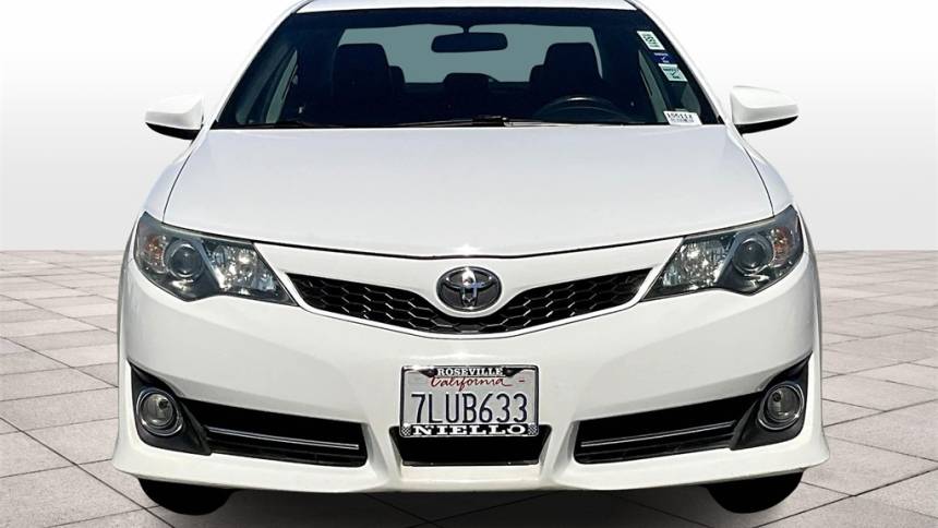 2014 toyota camry se