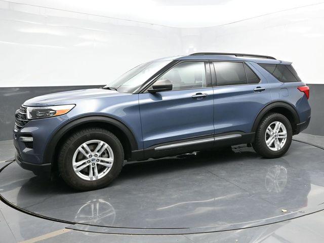 2021 ford explorer xlt