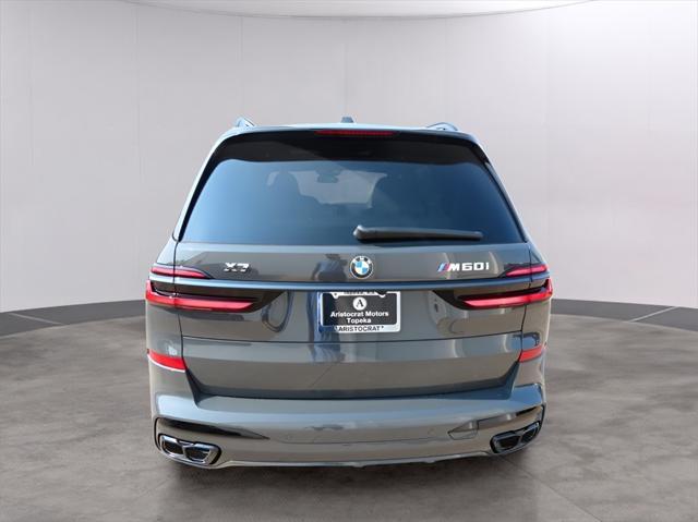 2025 bmw x7 m60i