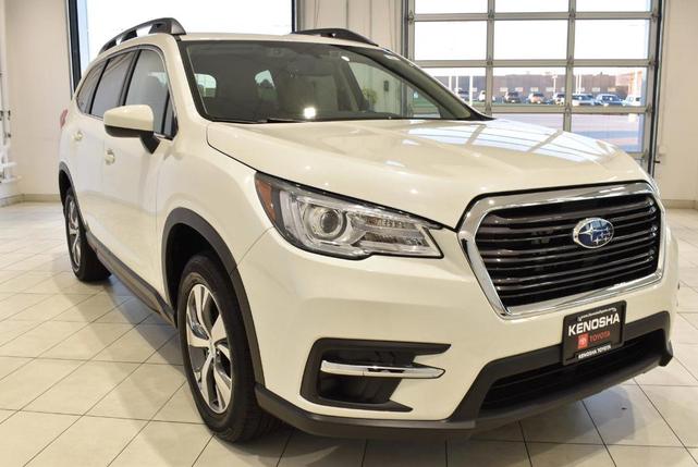 2022 subaru ascent premium 8-passenger