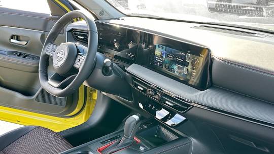 2025 Nissan Kicks