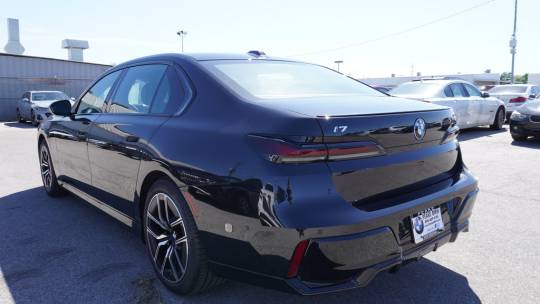 2024 BMW i7