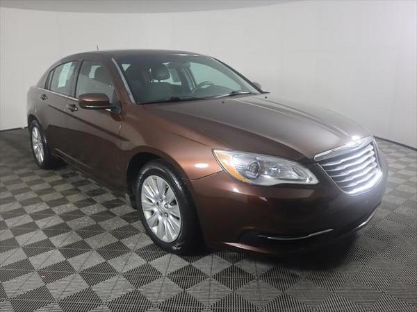 2012 chrysler 200 in saint louis, missouri