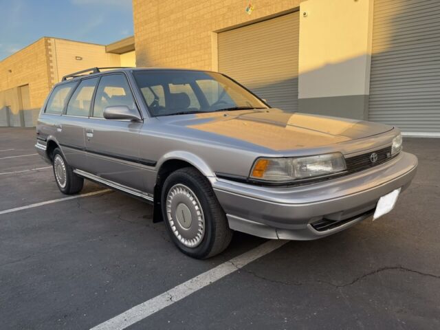 1990 toyota camry le v6 wagon only 60000 original miles! nice and clean
