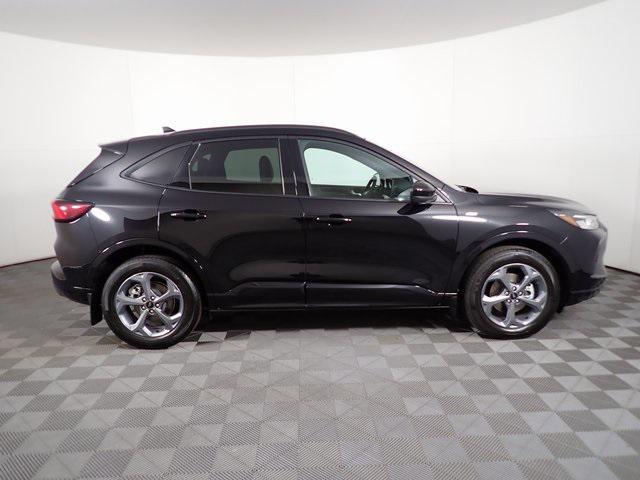 2024 ford escape st-line select