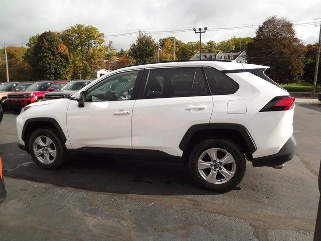 2021 toyota rav4 xle