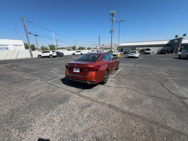 2022 nissan altima sr fwd