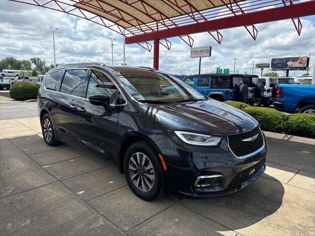 2021 chrysler pacifica hybrid touring l
